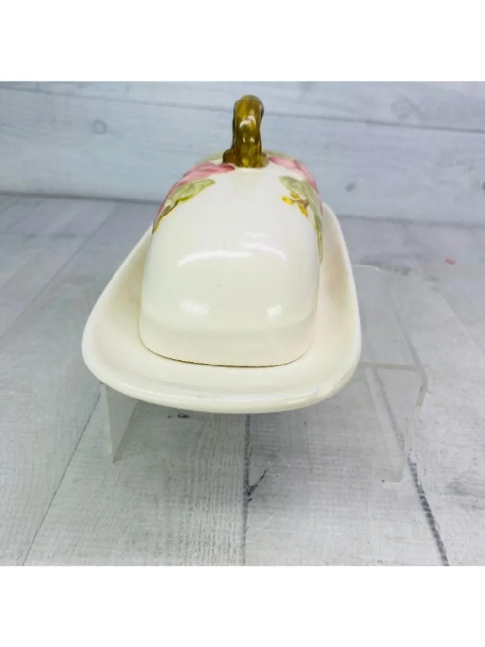 MCM Metlox Poppytrail Vernon VINTAGE PINK Grapes 1/4 Pound Covered Butter Dish